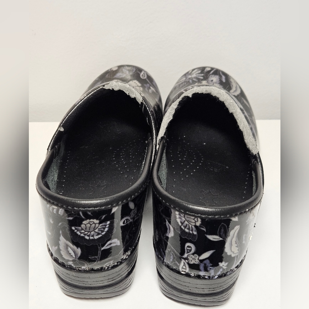 Dansko Women's Metallic Floral Print Slip-On Shoes, Sz 37, US Sz 6.5-7 - Picture 4 of 12